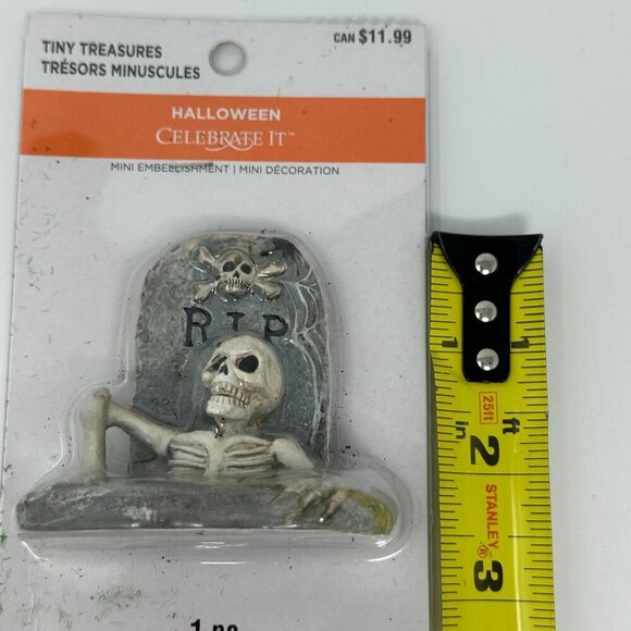 Halloween Skeletons Tombstones Miniatures Lot Celebrate It Tiny Treasures Decor - Picture 5 of 14